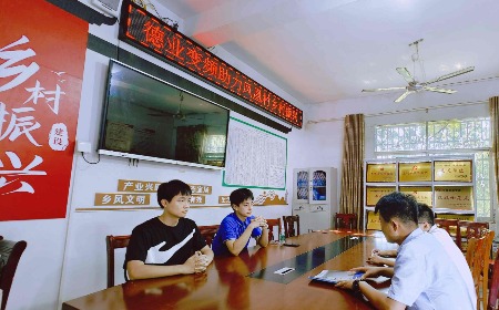 公益慈悲，，，我们一向在路上